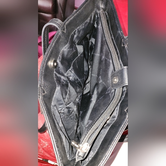 Annie Klein Black & White Tweed Handbag With Card Holder BENIFITS CHARITY - Picture 6 of 9